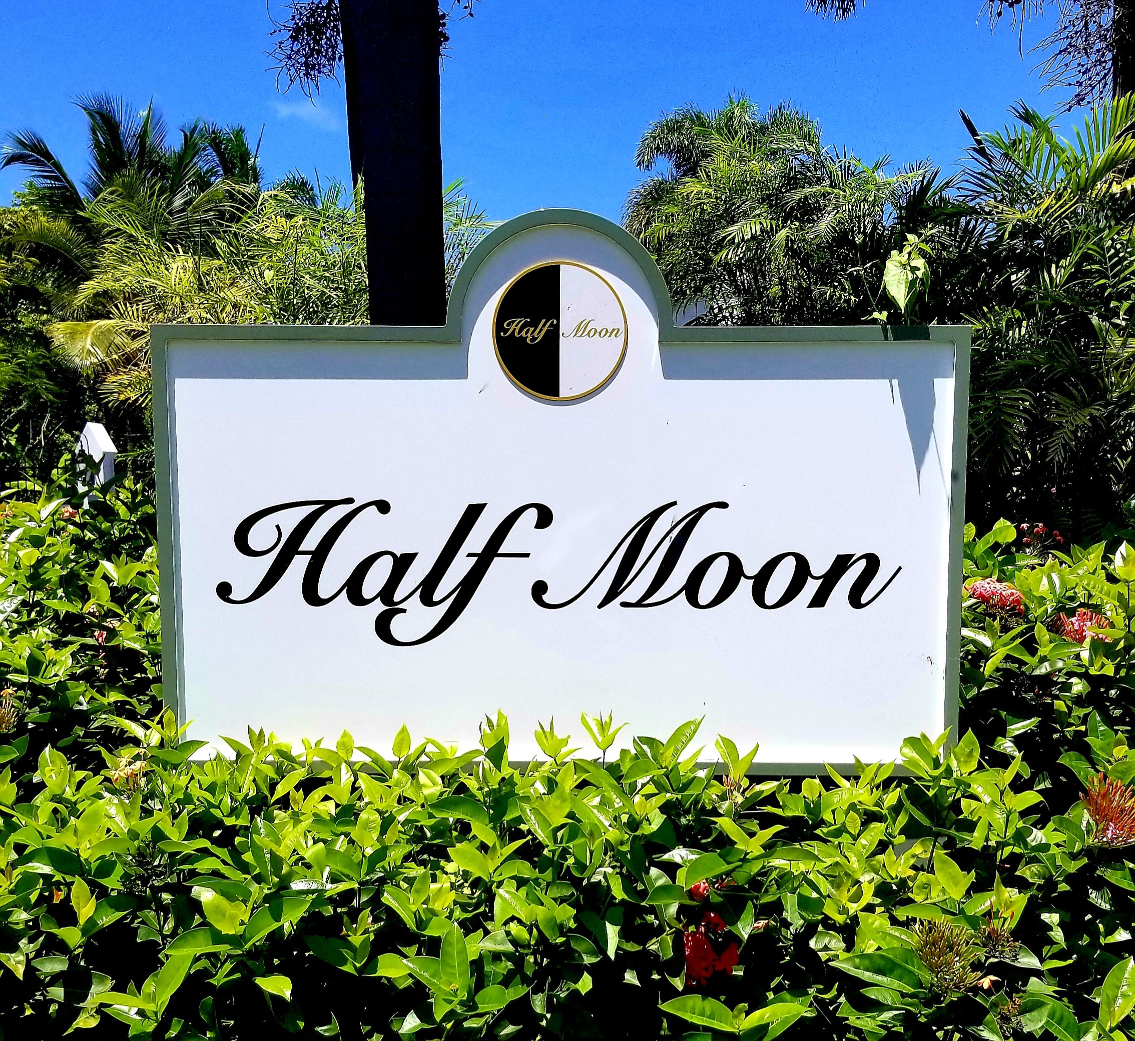 Half Moon Jamaica Airport Transfer