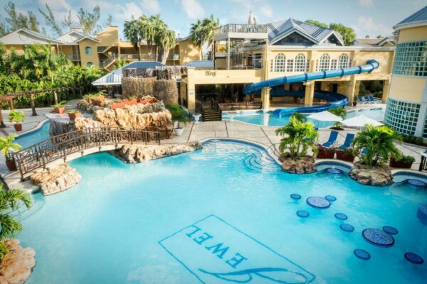 Jewel Paradise Cove Airport Transfer