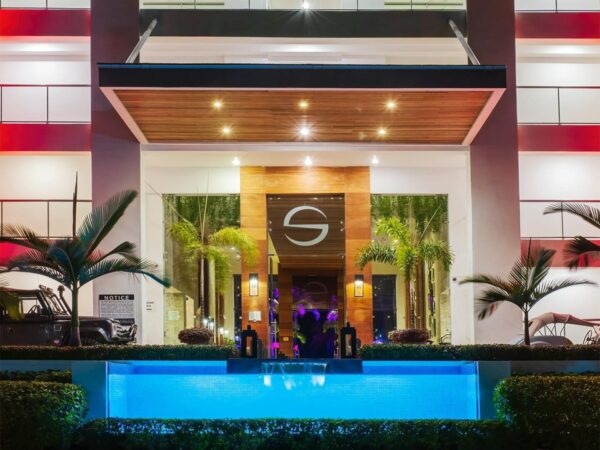 S Hotel Montego Bay Airport Transfer