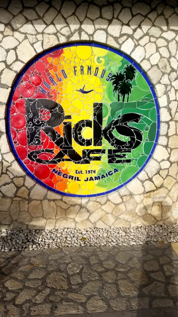 Negril Day Trip, Seven Miles Beach, Margaritaville & Sunset at Rick's Cafe - Image 2