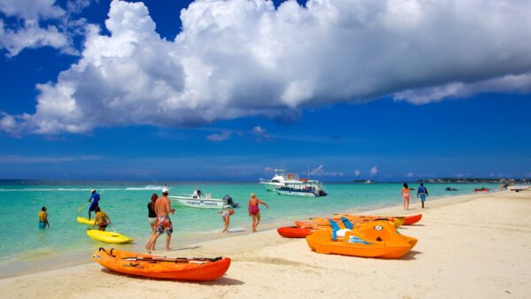 Negril Day Trip, Seven Miles Beach, Margaritaville & Sunset at Rick's Cafe